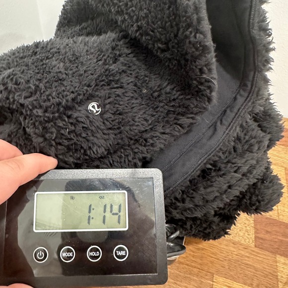 Lululemon Warm Restore Sherpa Pullover L/XL Black Fuzzy Warm Cowl NEW Lounge - Picture 8 of 8